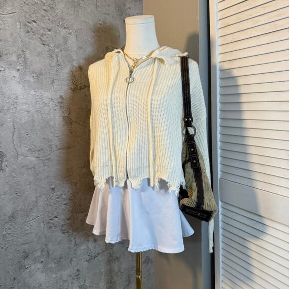 Cream Full Circle Trends Distressed Cream Knit Zip Up Hoodie - Picture 3 of 6